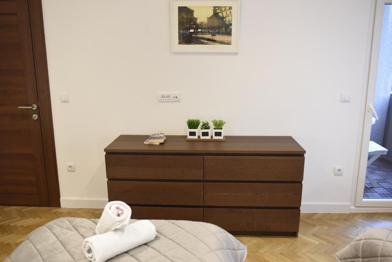Apartments Belvedere Belgrado Esterno foto